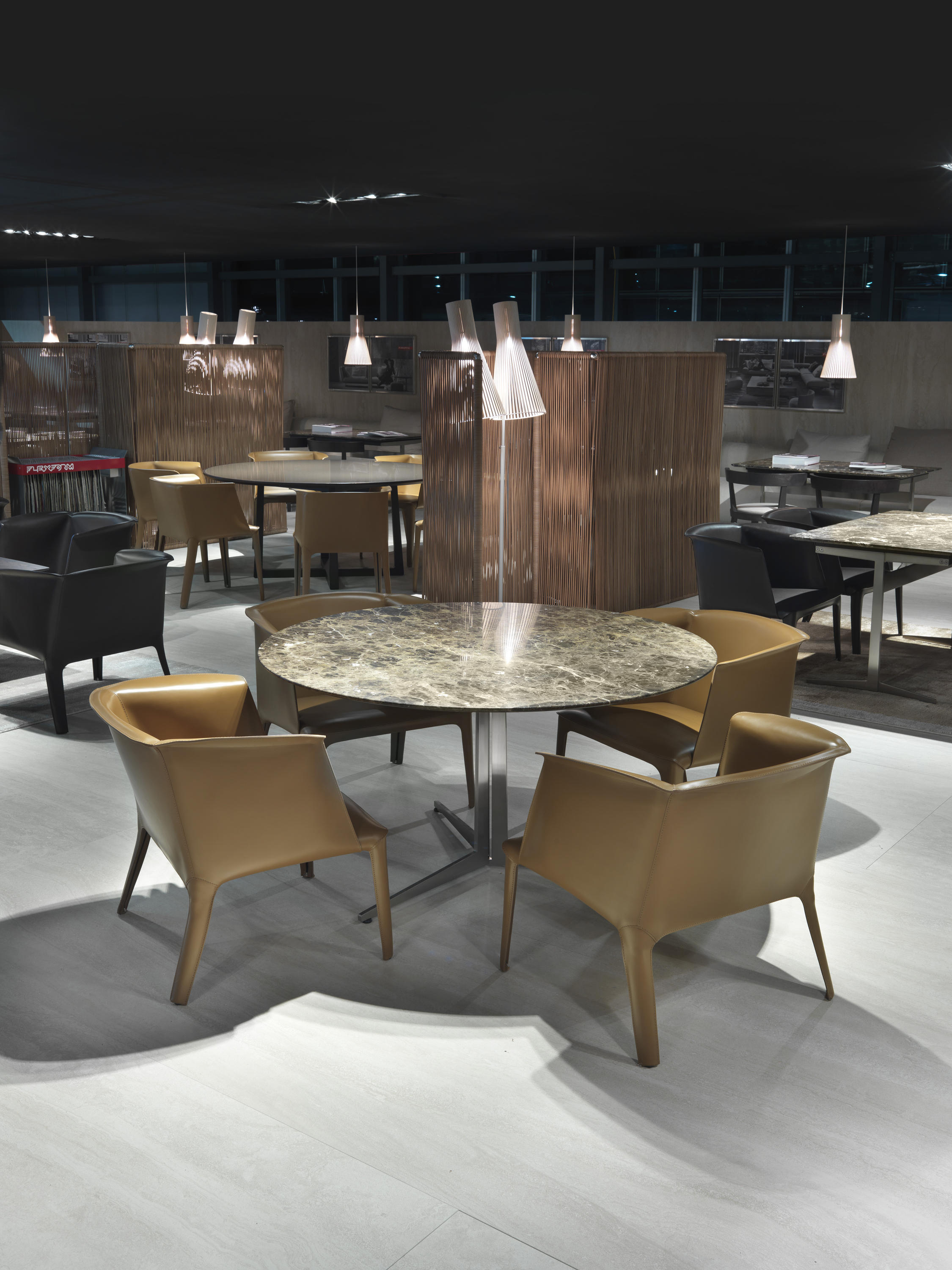 华体会体育官方在线官网 - 桌几|茶几/边几|办公家具|华体会体育官方在线官网家具|飞咖啡桌