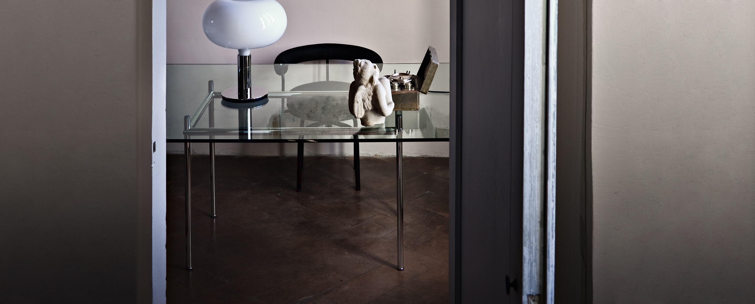 华体会体育官方在线官网 - 桌几|餐桌|办公家具|华体会体育官方在线官网家具|LC12餐台