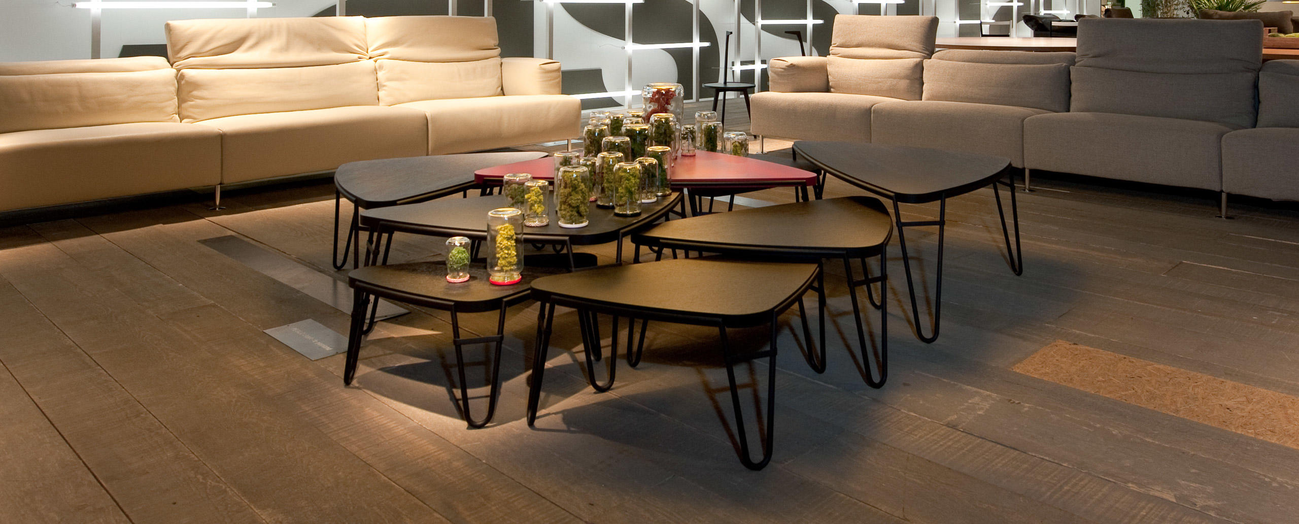 华体会体育官方在线官网 - 桌几|办公桌|办公家具|华体会体育官方在线官网家具|525马蹄自由桌