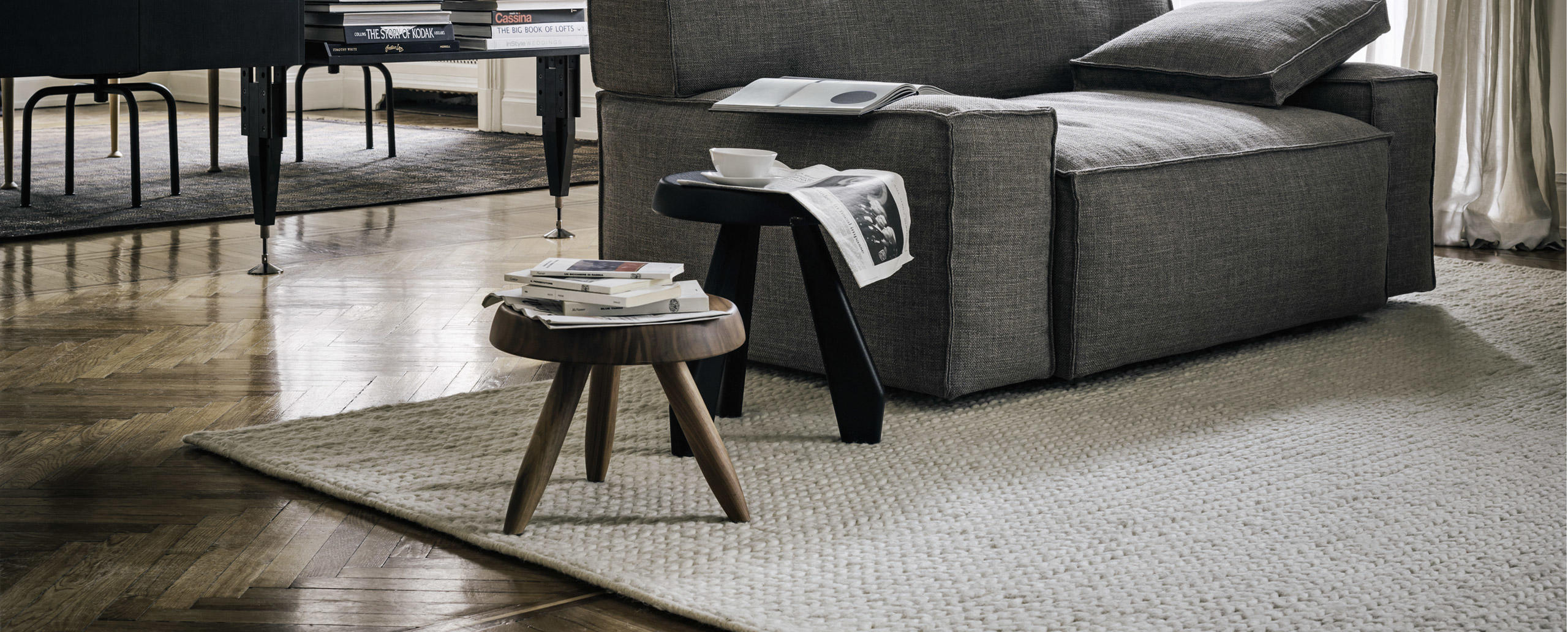 华体会体育官方在线官网 - 坐具|吧椅/凳子|办公家具|华体会体育官方在线官网家具|梅瑞贝尔矮凳