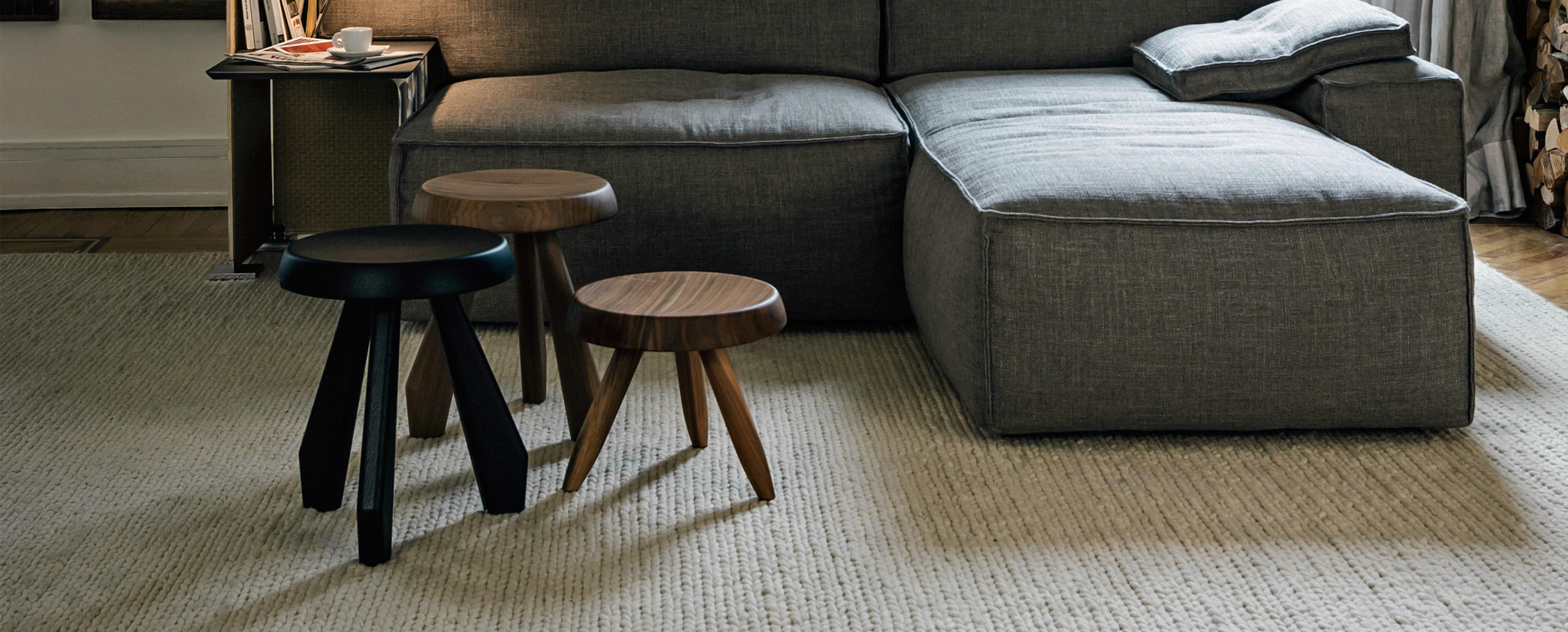 华体会体育官方在线官网 - 坐具|吧椅/凳子|办公家具|华体会体育官方在线官网家具|梅瑞贝尔矮凳