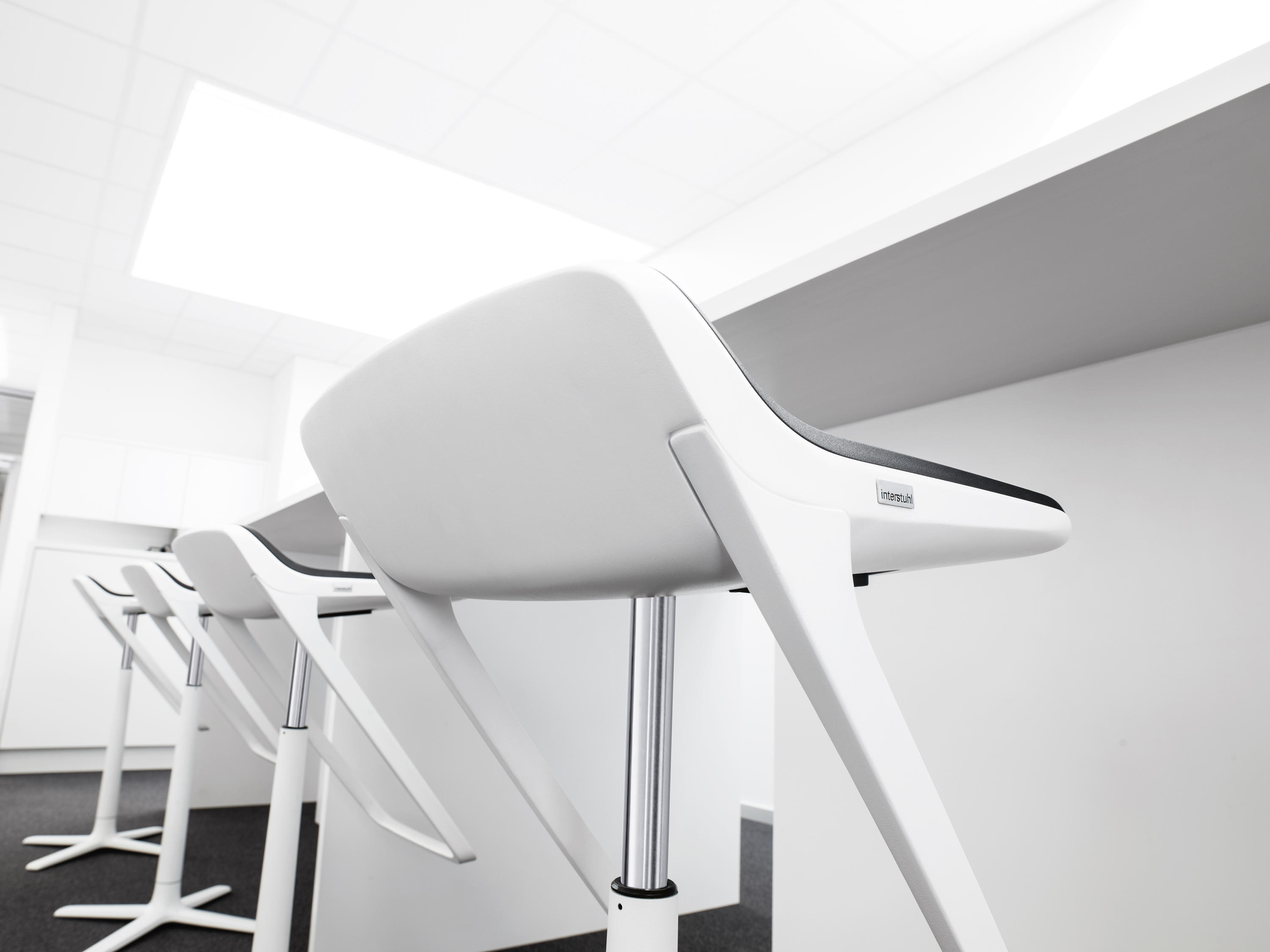 华体会体育官方在线官网 - 坐具|吧椅/凳子|办公家具|华体会体育官方在线官网家具|KINETICis5 700K Swivel凳