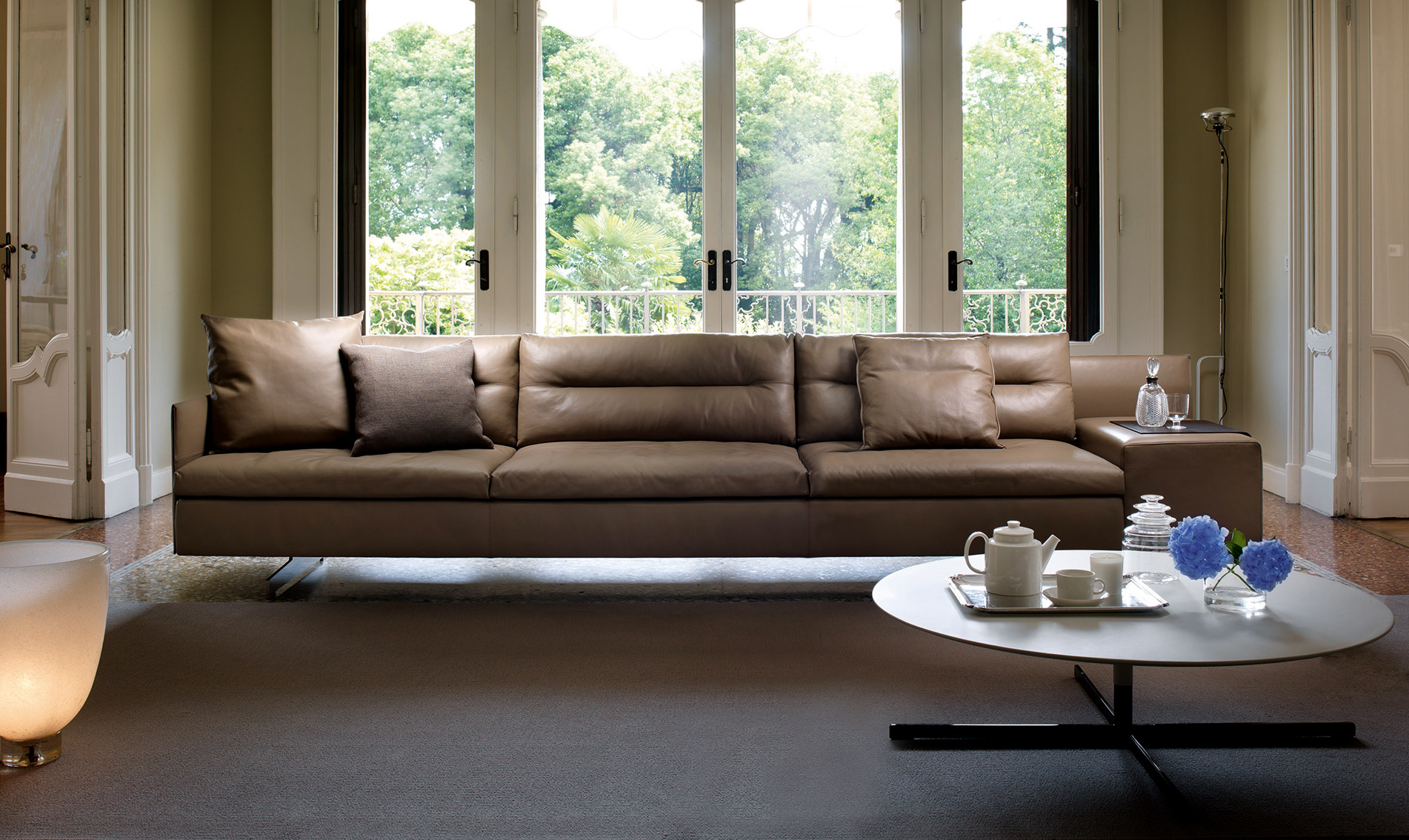 华体会体育官方在线官网 - 坐具|沙发|办公家具|华体会体育官方在线官网家具|老爷车沙发