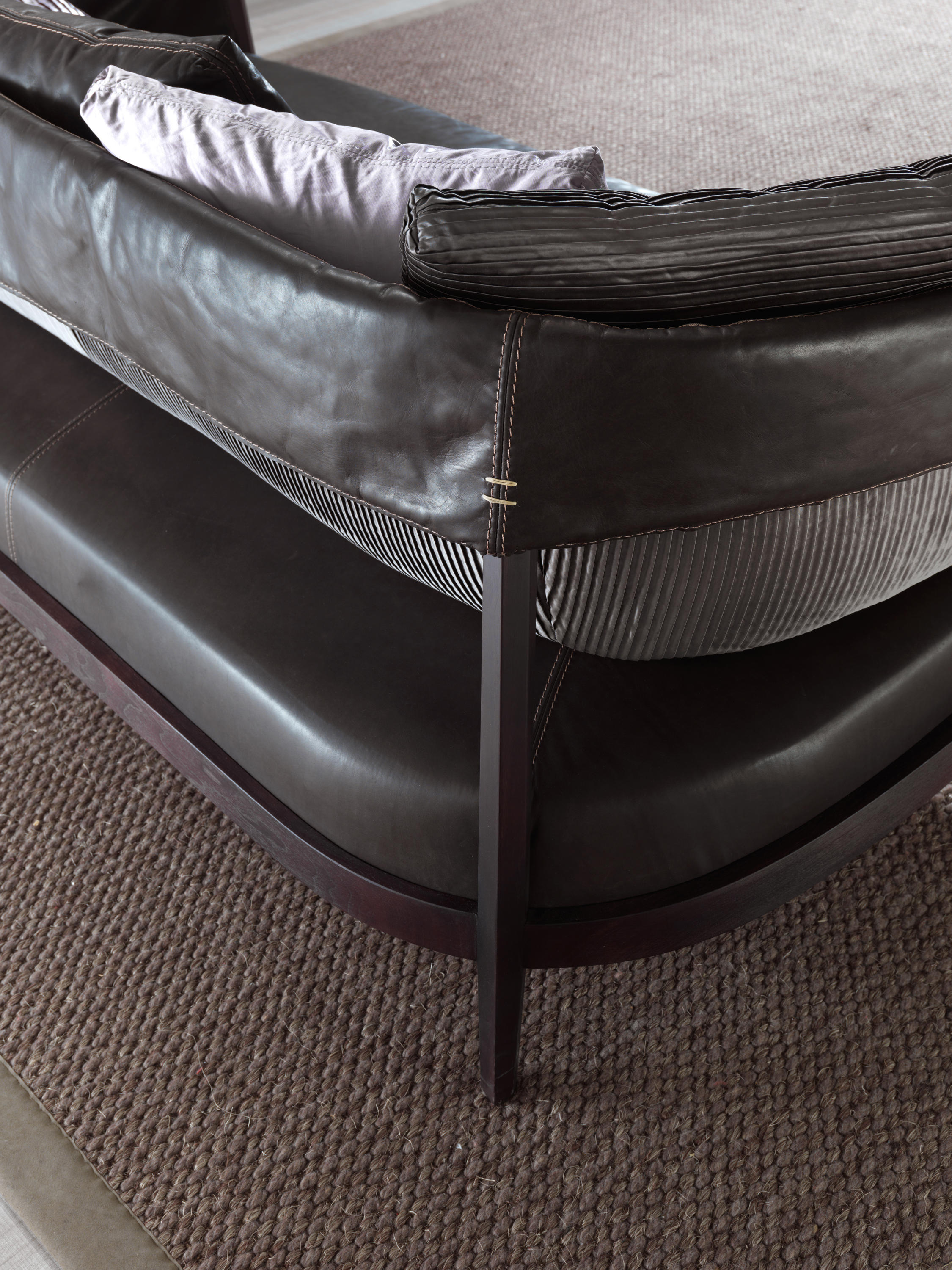 华体会体育官方在线官网 - 坐具|沙发|办公家具|华体会体育官方在线官网家具|伯顿沙发