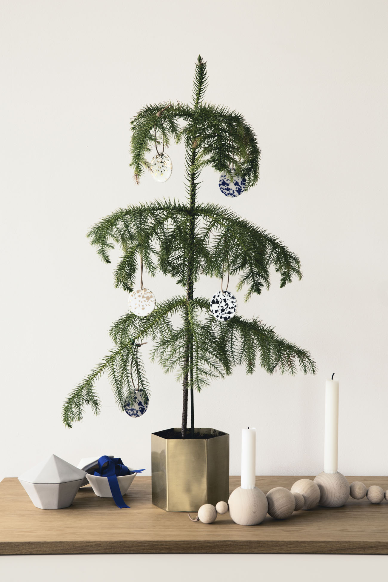 华体会体育官方在线官网 - 附件|花器|办公家具|华体会体育官方在线官网家具|六角花器