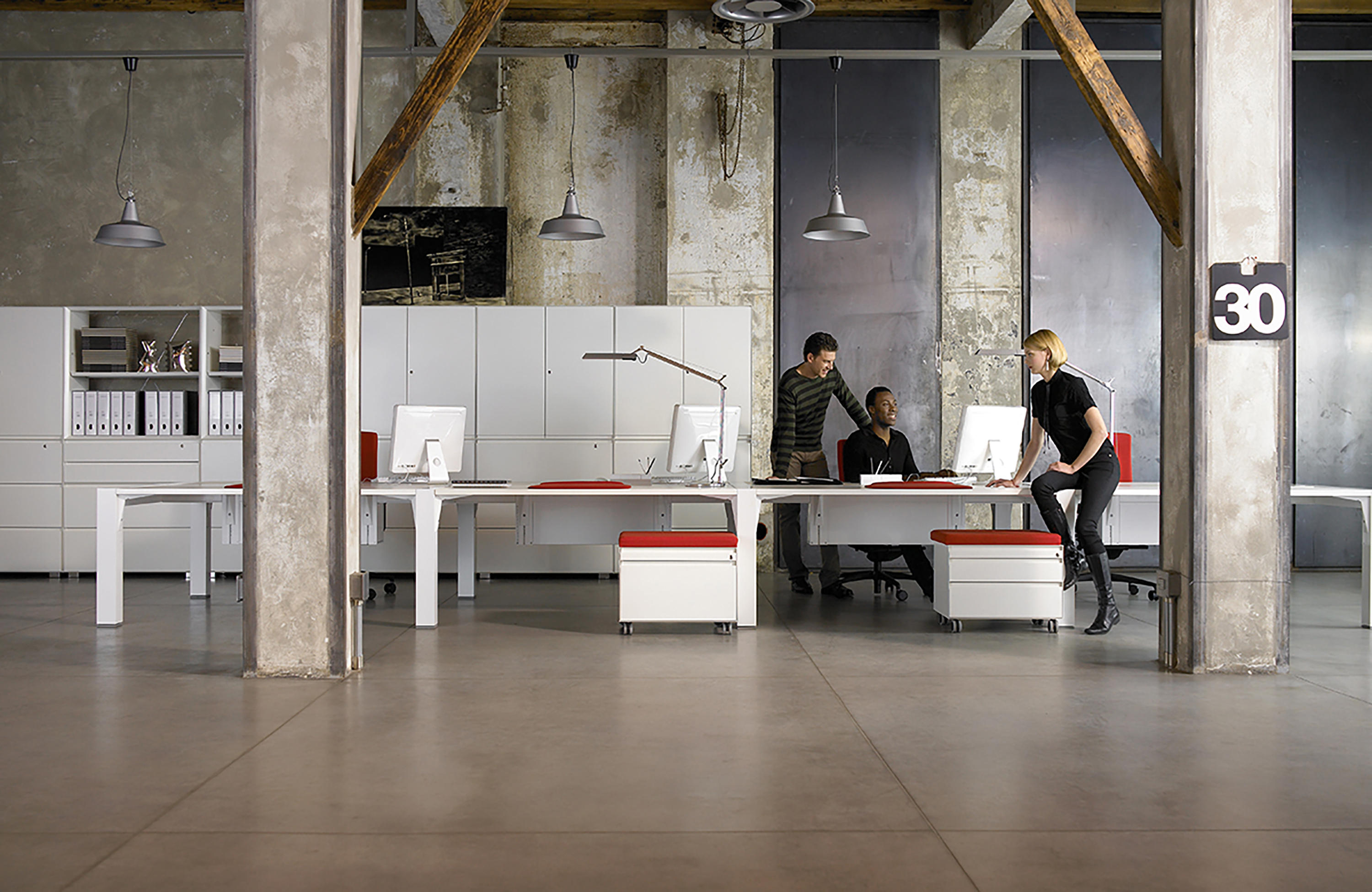 华体会体育官方在线官网 - 储物|装饰架|办公家具|华体会体育官方在线官网家具|漂亮步行者活动柜